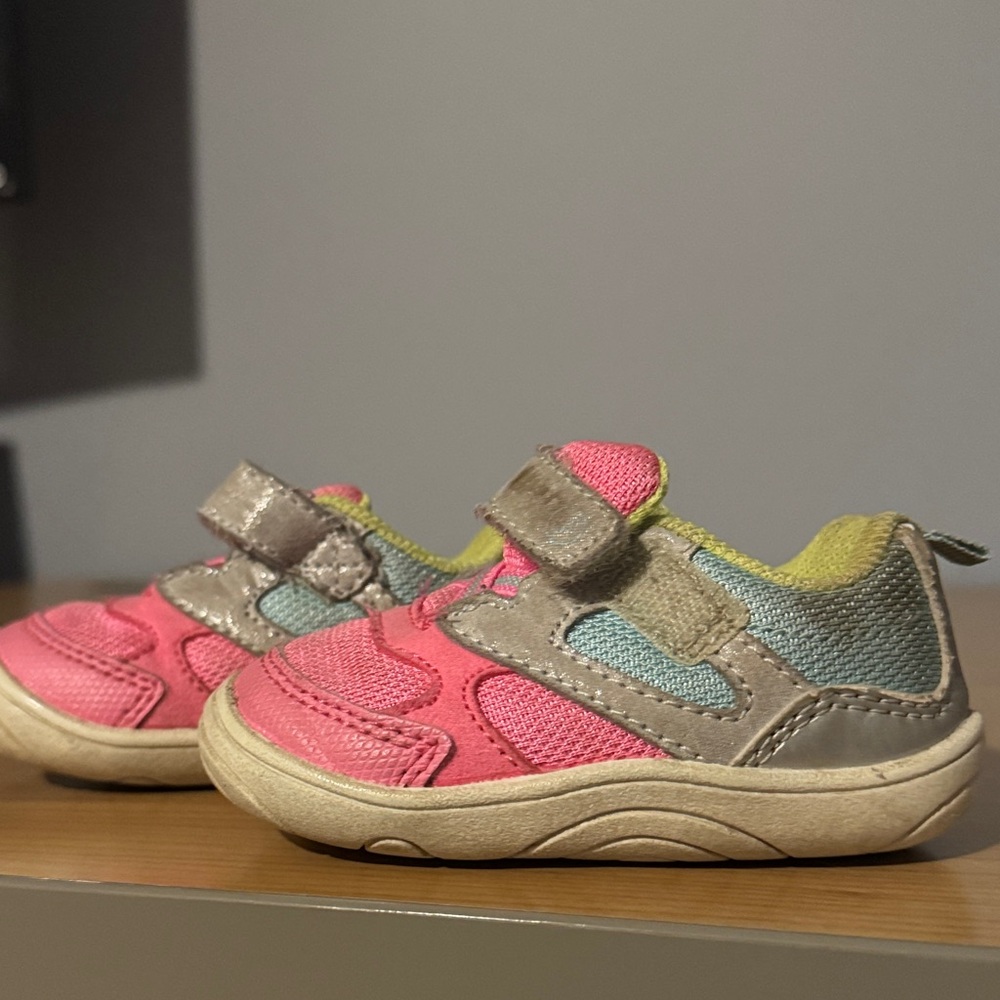 Stride Rite Kids Pink and Gray Shoes